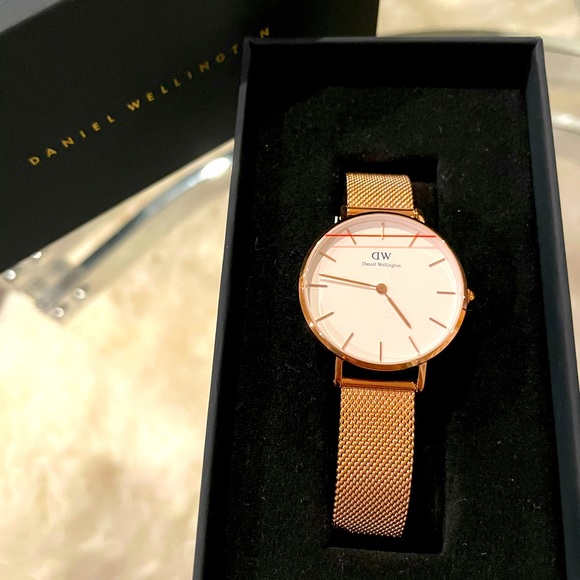 Brand New Authentic Daniel Wellington Watch